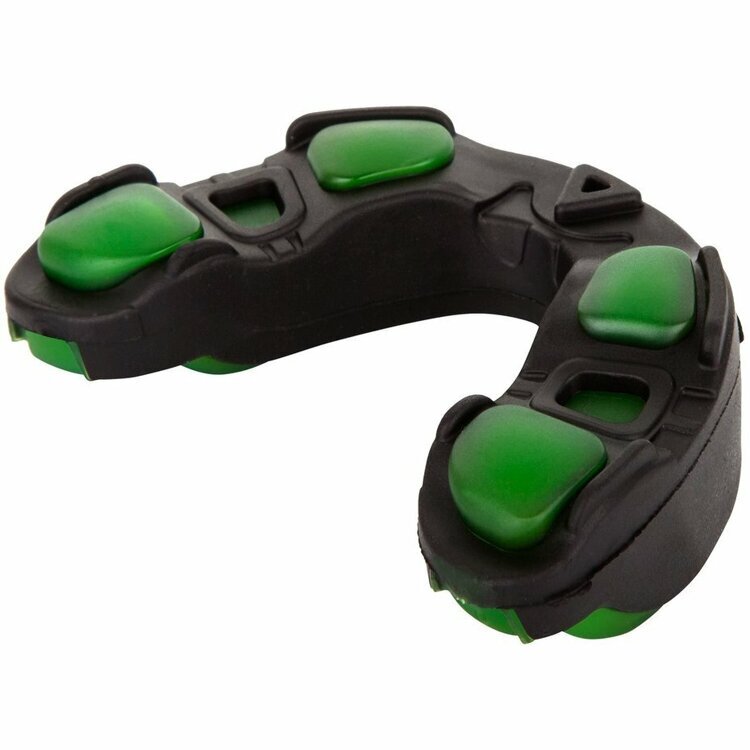 Green one size. Капа боксерская Venum. Venum Predator Mouthguard - Black/Blue. Капа Venum Predator. Капа Venum Predator в зубах.